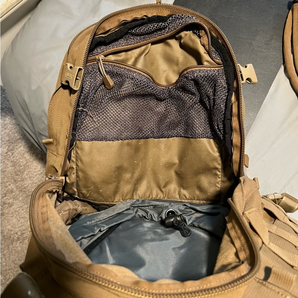 Coyote brown Camelbak Motherload pack